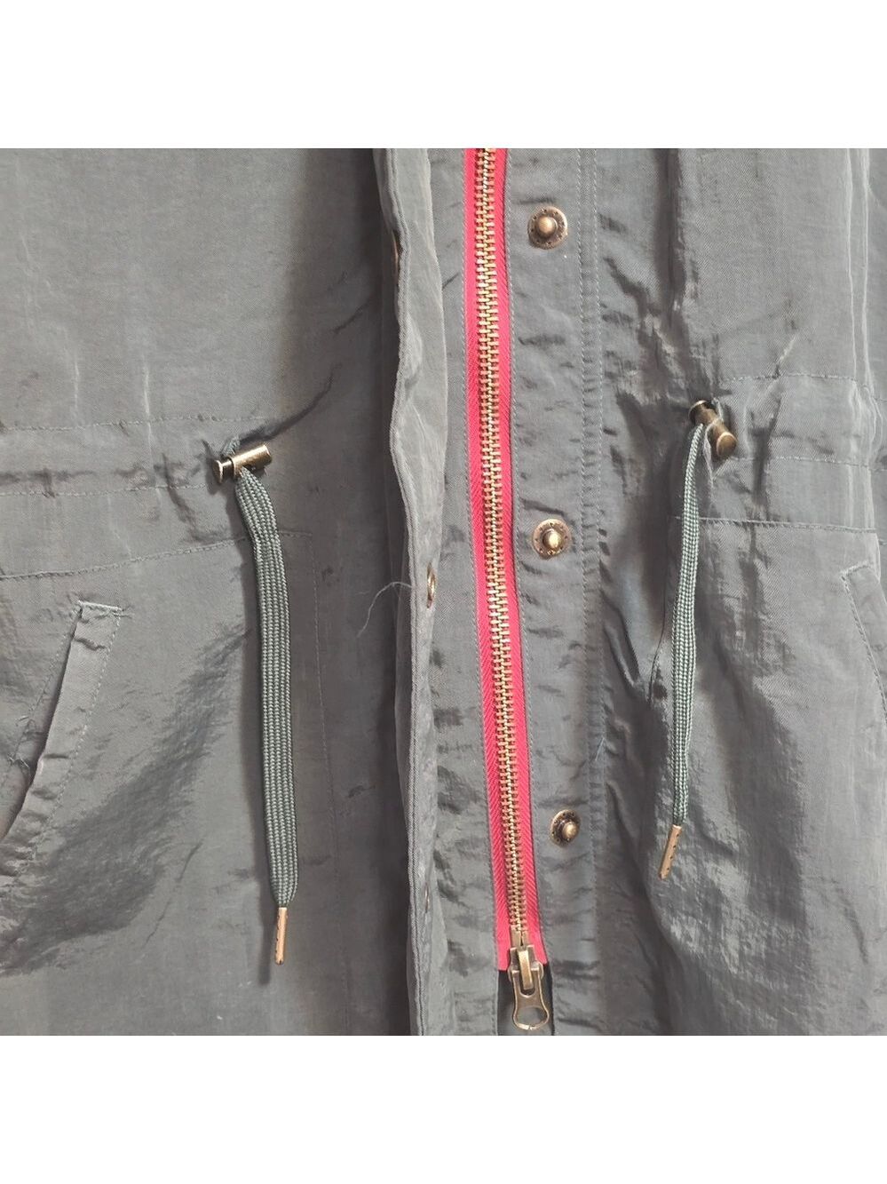 Detachable Hooded Waterproof Utility Military Jacket With Deep Red Zipper Size M - Picture 4 of 10